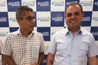 A ação acusa o prefeito Lúcio Flávio de usar o cargo e a estrutura do município em benefício da campanha de Roberto Cidade (Foto: Rede social/reprodução)