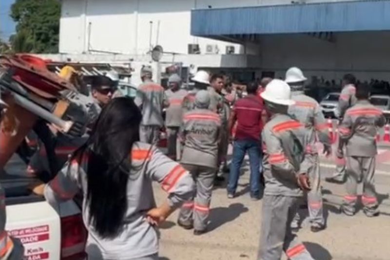 A mobilização ocorre em reivindicação por melhorias salariais e nas condições de trabalho (Foto: WhatsApp/reprodução)
