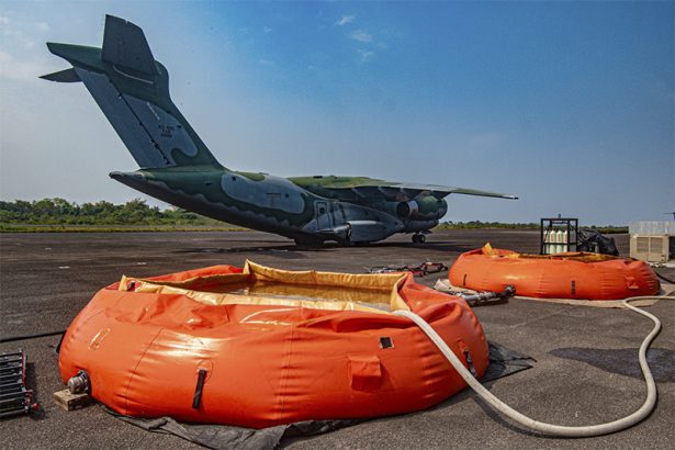 Avião KC-390 Millenium será usado no combate a incêndios (Foto: Mayangdi Inzaulgarat/Prevfogo/Ibama)