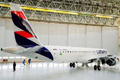 Avião E 195-E2 da Embraer é o primeiro a ser incorporado à frota da Latam (Foto: Embraer/Divulgação)