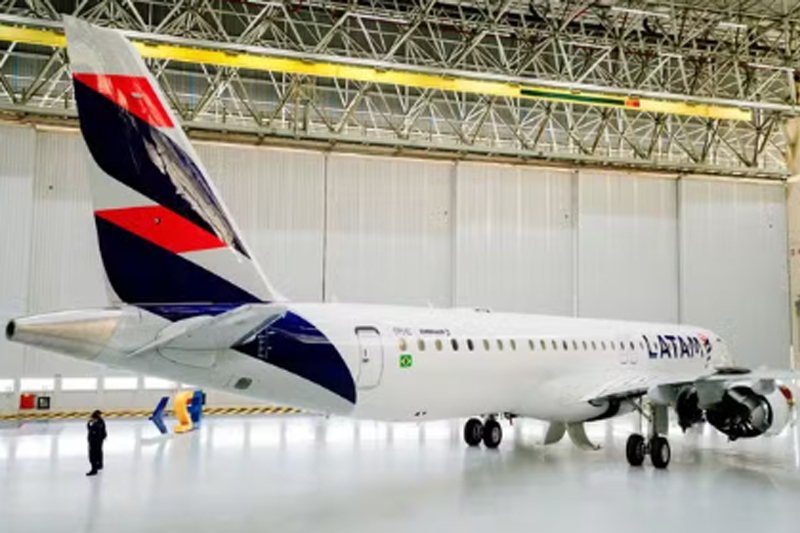Avião E 195-E2 da Embraer é o primeiro a ser incorporado à frota da Latam (Foto: Embraer/Divulgação)