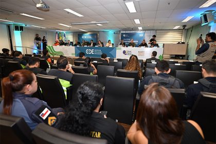 Balanço das ocorrências nas eleições foi divulgado em entrevista coletiva no TRE-AM (Foto: TRE-AM/Divulgação)