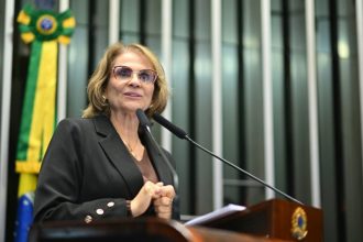 Senadora Damares Alves revelou que votará pelo fim da escala 6x1 (Foto: Ton Molina/Agência Senado)