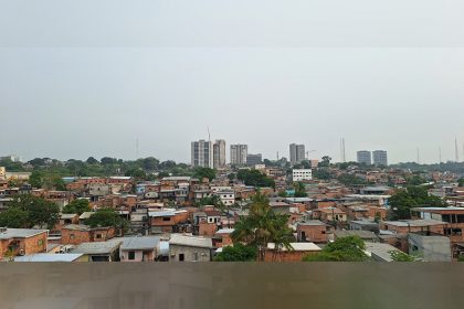 Bairro Petropólis e parte do São Francisco na zona centro-sul de Manaus: qualidade do ar é moderada (Foto: AM ATUAL)