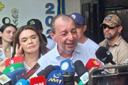 Omar Aziz disse que o importante é "cuidar das pessoas" como governante (Foto: Thiago Gonçalves / Amazonas Atual)
