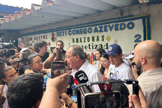 Senador Omar Aziz disse que fez campanha sem atacar ninguém (Foto: Thiago Gonçalves/AM ATUAL)