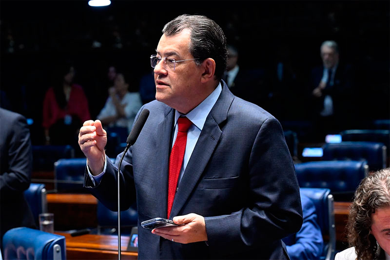 Senador Eduardo Braga